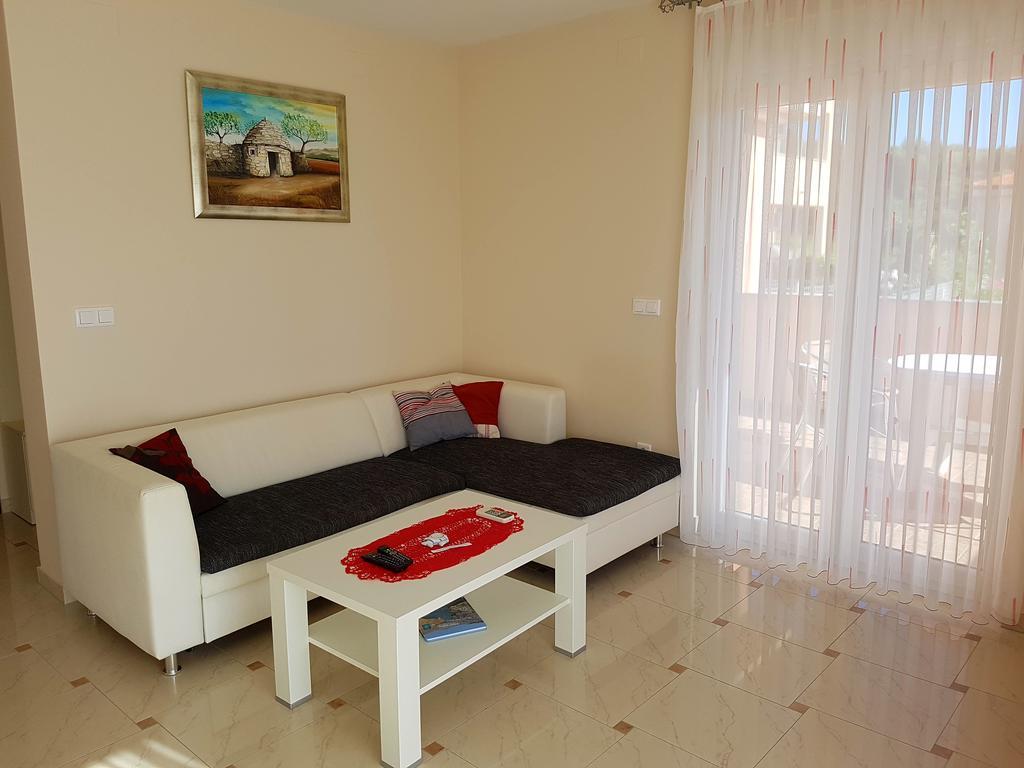 Apartments Simag Banjole Exterior foto
